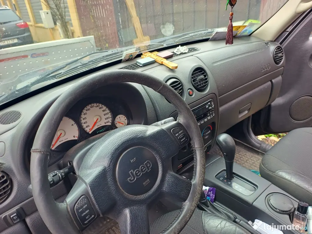 Jeep Cherokee 2004