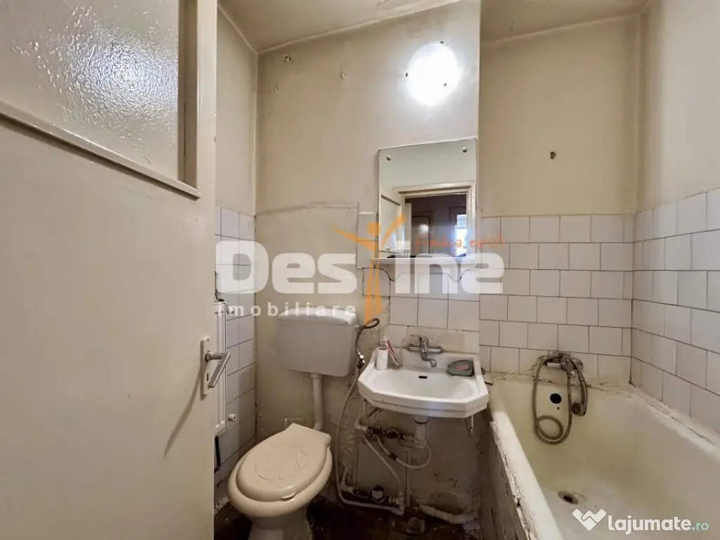 Apartament 2 camere, decomandat, Ultracentral, Ploiesti - Ploiesti (Prahova)