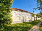 Casă CIGMĂU - GEOAGIU + teren / pădure 32.400 mp, curent, 