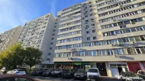Prima închiriere-Garsonieră renovată -Metrou Titan 5 min