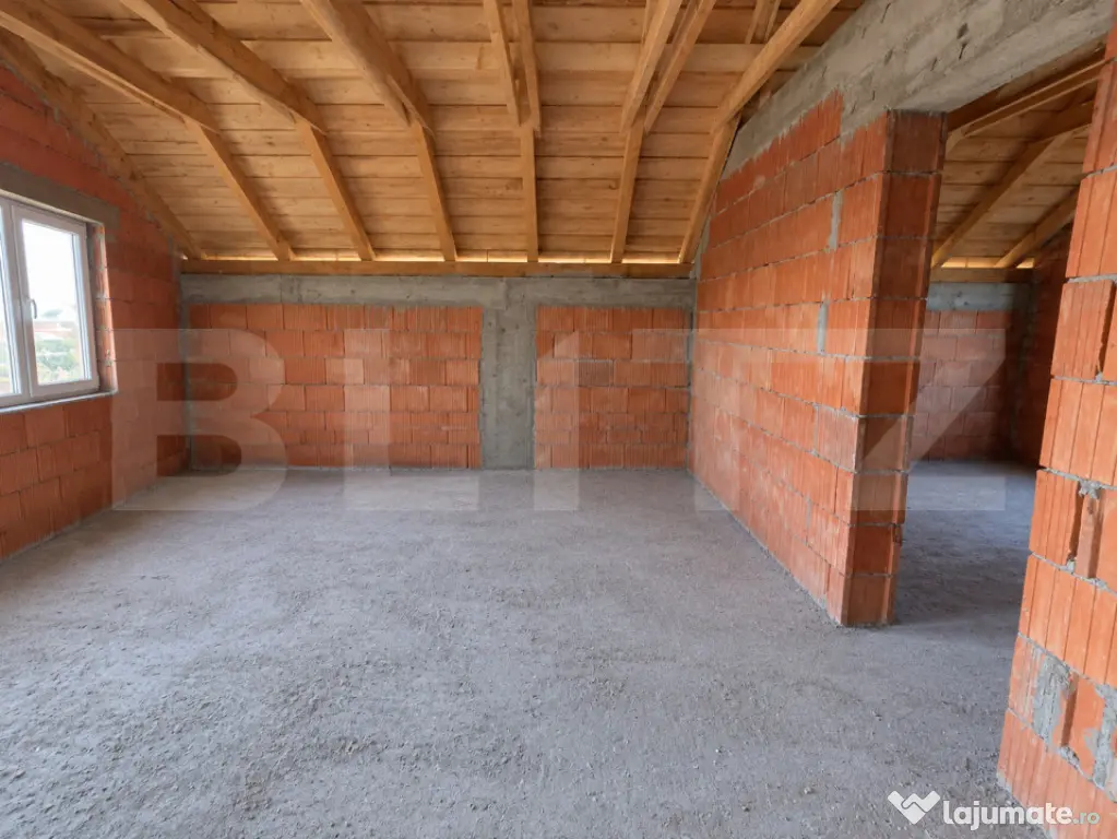 Casa P+M cu teren 486mp, Halchiu - Halchiu (Brasov)