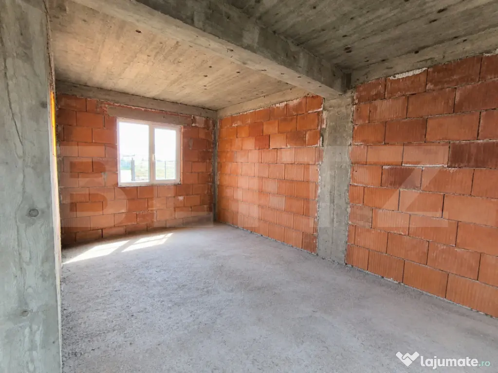 Casa P+M cu teren 486mp, Halchiu - Halchiu (Brasov)