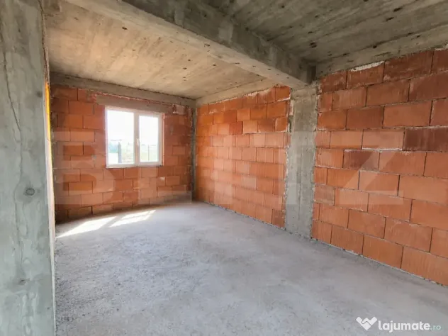 Casa P+M cu teren 486mp, Halchiu - Halchiu (Brasov)