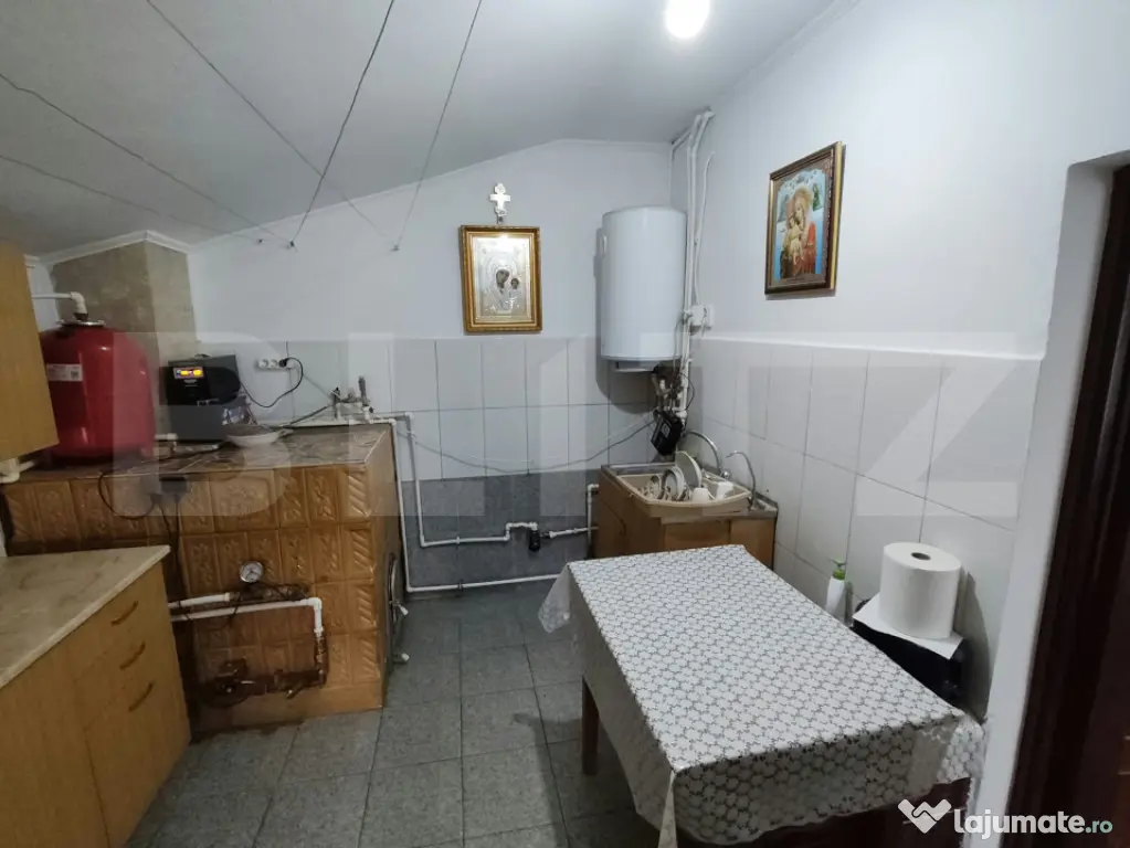 2 CASE + 6.000 MP TEREN + PĂDURE | Bilciurești, Dâmboviț - Bilciuresti (Dambovita)