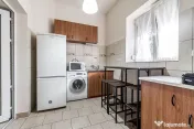 Apartament pe două nivele în Piața Catedralei, Arad.