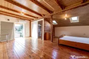 Apartament pe două nivele în Piața Catedralei, Arad.