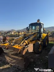 Pompa hidraulica buldoexcavator New Holland LB95 B piese 