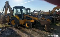 Pompa hidraulica buldoexcavator New Holland LB95 B piese