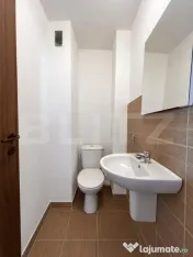Apartament cu 3 camere în zona foarte liniștită din Ghimb 
