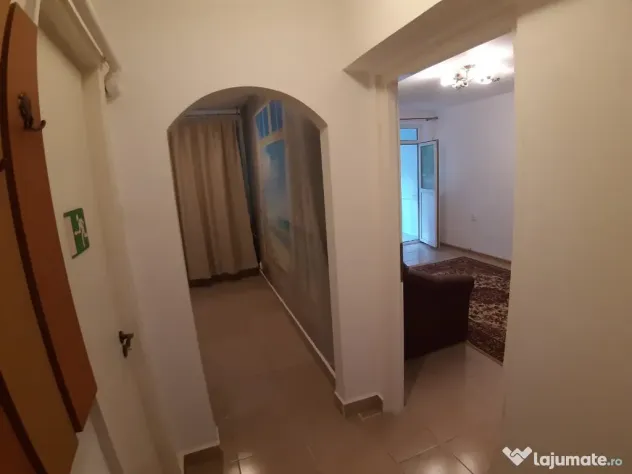 Închiriez spațiu nerezidențial în bloc 4 et. - Bucuresti (Bucuresti-Ilfov)