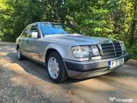 Mercedes W124 an1990 