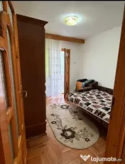 Apartament Cu 4 Camere Decomandate Zona Burdujeni - Cuza Voda 1 