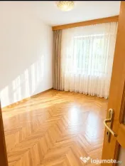 Apartament Cu 4 Camere Decomandate Zona Burdujeni - Cuza Voda 1 