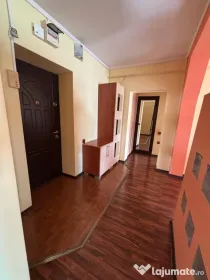 Apartament 2 camere, util 54 mp + balcon 9 mp, Centrul Civic Brăila