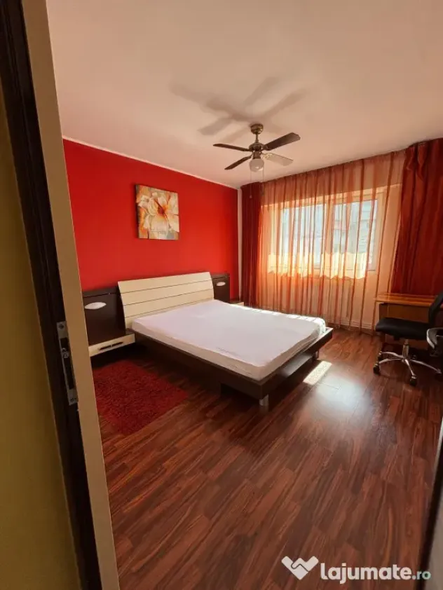 Apartament 2 camere, util 54 mp + balcon 9 mp, Centrul Civic Brăila