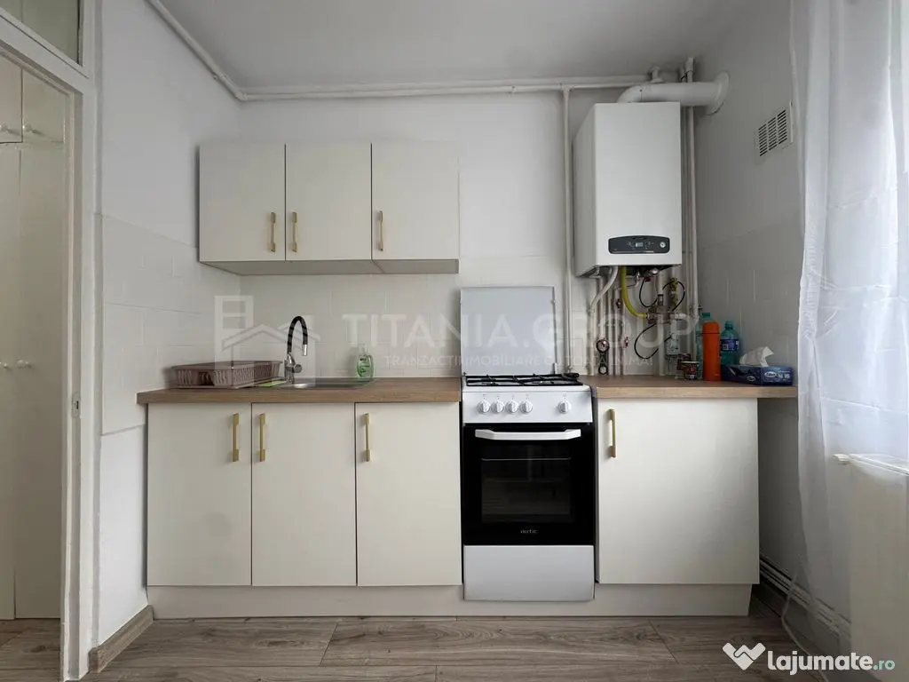 Garsonieră decomandată 38mp, renovată, lift nou, Racadau, Ideal cuplu - Brasov (Brasov)