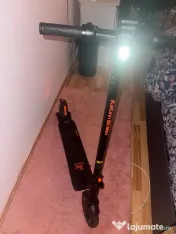 Vând trotineta electrica Kukirin S1 max,model 2026,doar 8 km rulaj