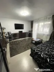 Apartament 3 camere, 60.59 mp, zona Centrală 