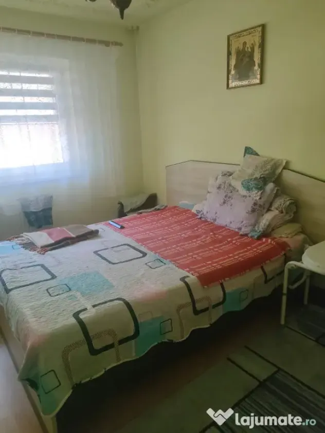 Proprietar vând apartament 3 camere decomandat - Dumbraveni (Gorj)