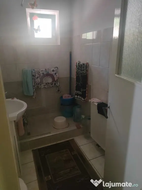 Proprietar vând apartament 3 camere decomandat - Dumbraveni (Gorj)