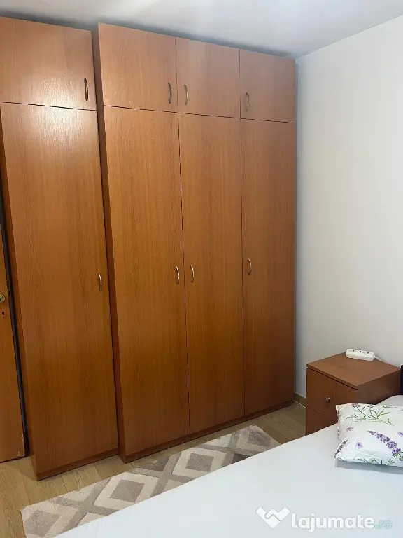 Apartament 2 camere renovat, etaj 2/4, loc de parcare. - Bucuresti (Bucuresti-Ilfov)