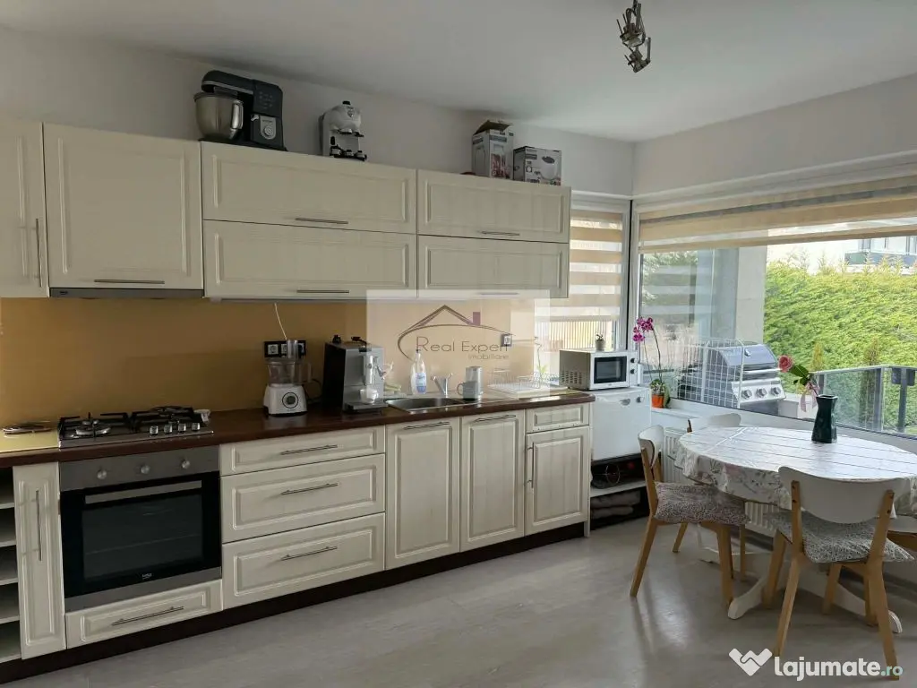 Apartament premium 3 camere in cartier Europa/2 locuri de parcare - Cluj-Napoca (Cluj)