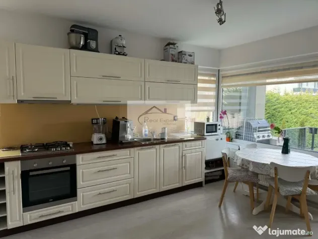 Apartament premium 3 camere in cartier Europa/2 locuri de parcare - Cluj-Napoca (Cluj)