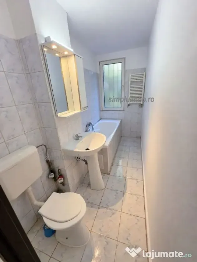 Garsoniera decomandata Drumul Taberei, metrou Valea Ialomitei - Bucuresti (Bucuresti-Ilfov)