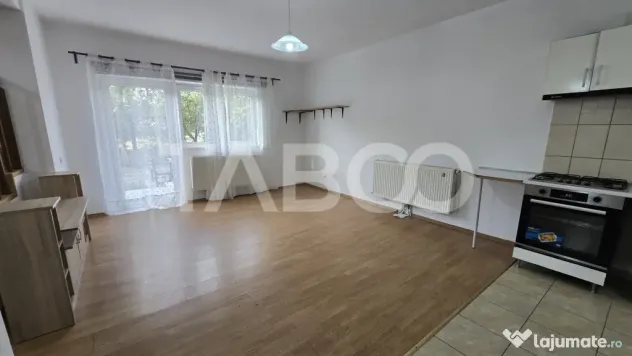 Casa de inchiriat 3 camere si 425mp curte libera in Sura Mar - Sura Mare (Sibiu)