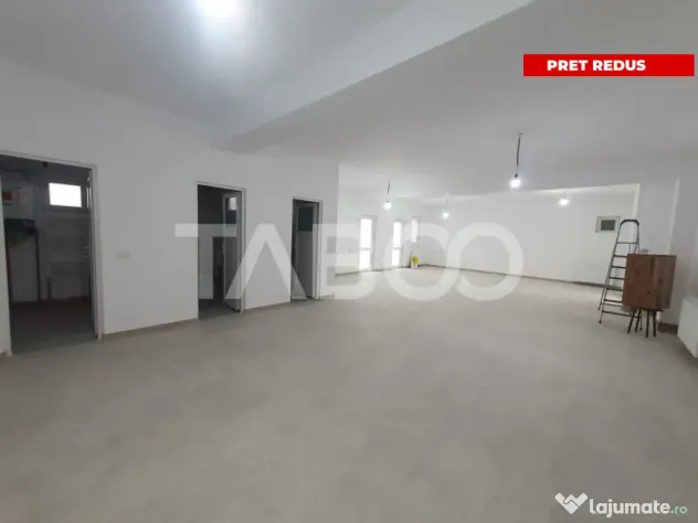 Spatiu comercial la prima inchiriere 105 mp 3 cai de acces D - Fagaras (Brasov)