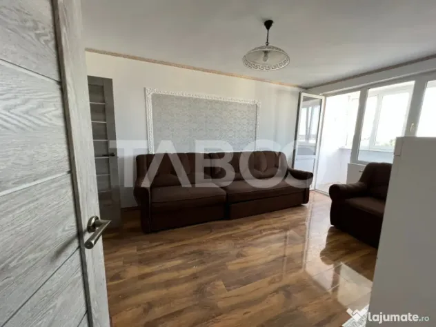 Apartament decomandat 2 camere etaj intermediar cu lift de v - Fagaras (Brasov)