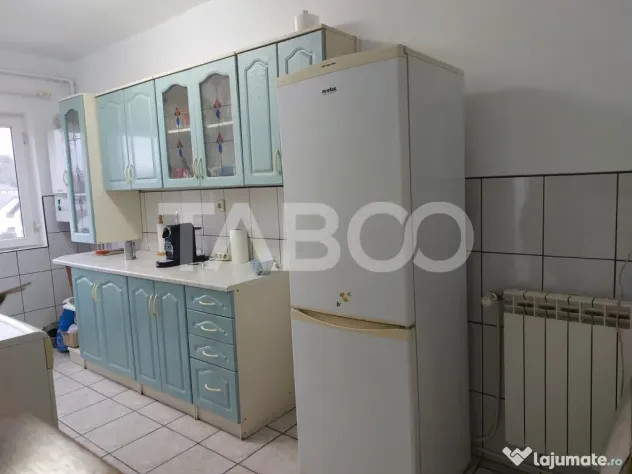 Pret Avantajos-Apartament 50 mpu 2 camere etaj 3 pivnita Cis - Cisnadie (Sibiu)