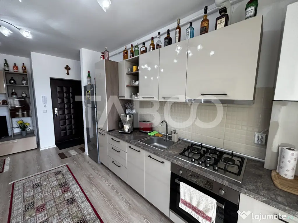 Apartament 2 camere de vanzare 38mpu si boxa zona Turnisor S - Sibiu (Sibiu)