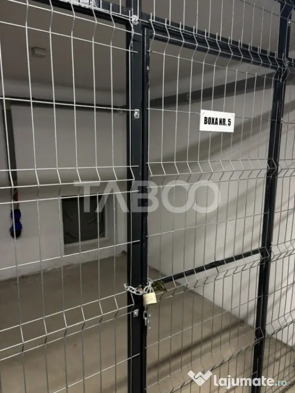 Apartament 2 camere de vanzare 38mpu si boxa zona Turnisor S - Sibiu (Sibiu)