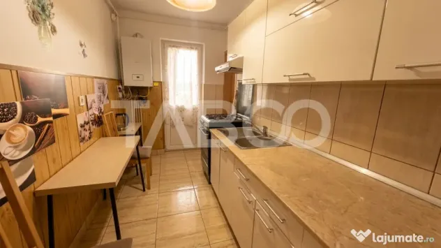 Apartament decomandat 2 camere cu pivnita balcon Mihai Vitea - Sibiu (Sibiu)