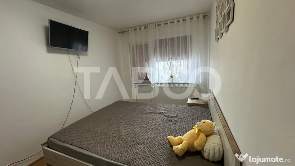 Apartament decomandat 2 camere cu pivnita balcon Mihai Vitea - Sibiu (Sibiu)