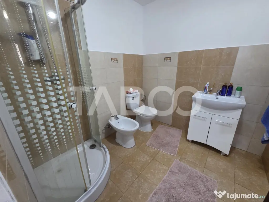 Casa 3 camere de vanzare in Voila 12km de Fagaras renovata 2 - Voila (Brasov)
