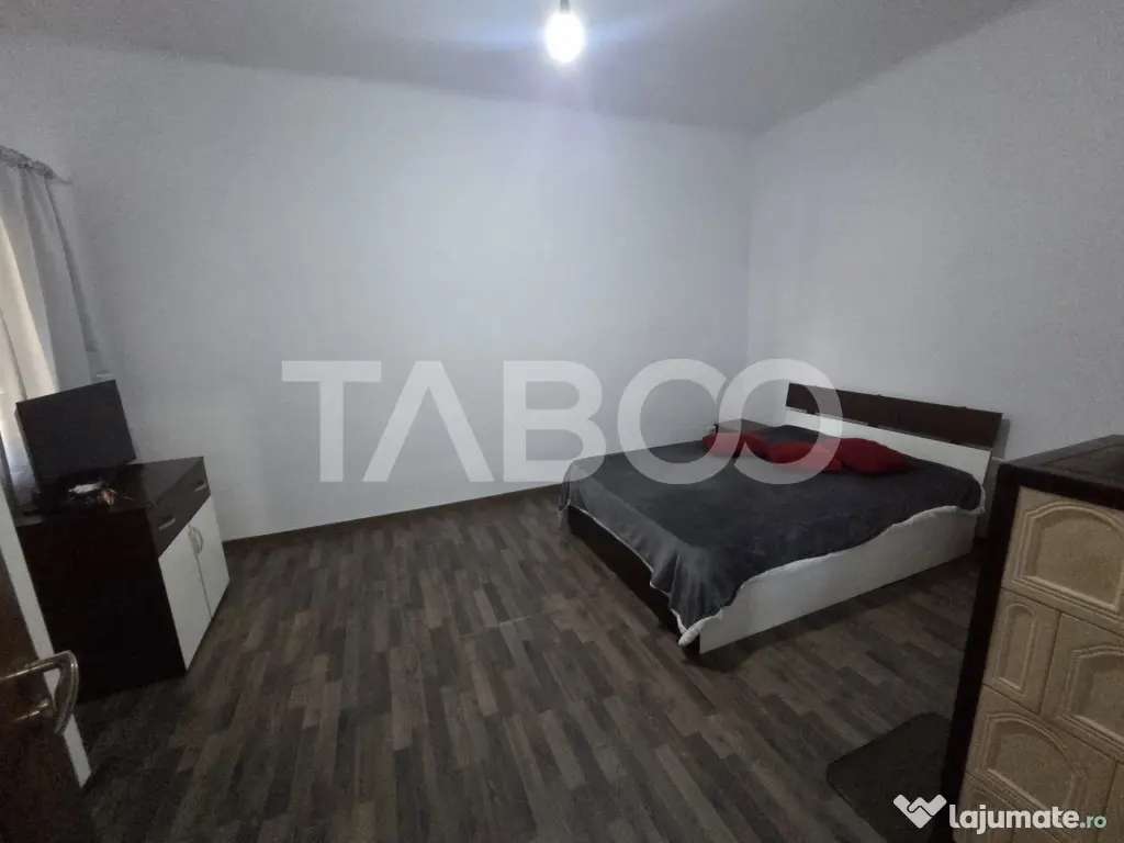 Casa 3 camere de vanzare in Voila 12km de Fagaras renovata 2 - Voila (Brasov)