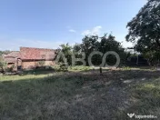Casa individuala 500 mp teren cu acces auto in curte in Sura 