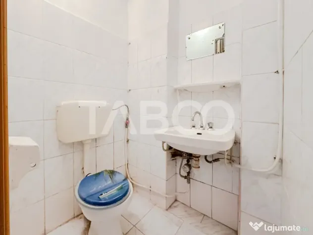 Apartament cu 4 camere de vanzare cu boxa in Manastur - Cluj-Napoca (Cluj)