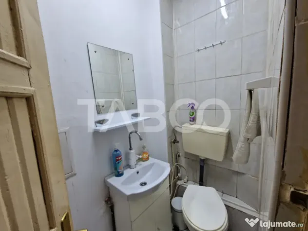 Apartament central 4 camere spatiu comercial garaj si pivnit - Sibiu (Sibiu)