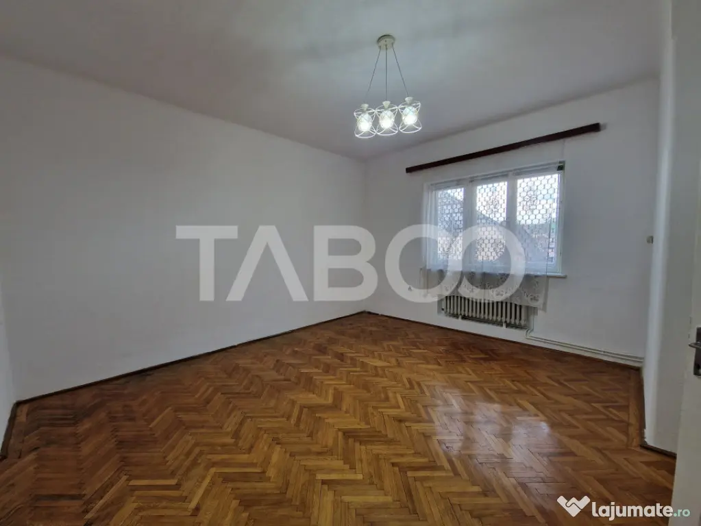 Apartament central 4 camere spatiu comercial garaj si pivnit - Sibiu (Sibiu)