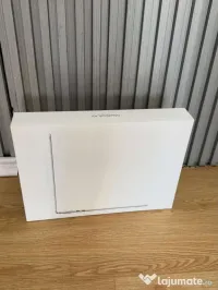 MacBook Air 15-inch M4 chip 