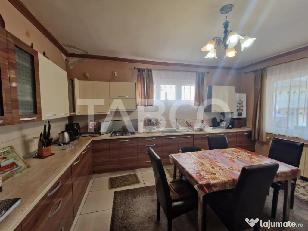Casa individuala de vanzare cu acces auto in Terezian - Sibiu (Sibiu)