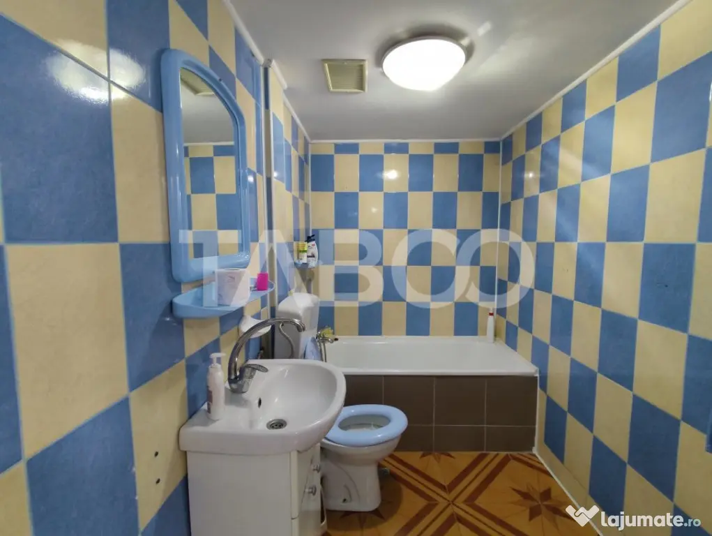Casa cu spatii comerciale de vanzare in Sibiu Lacul Binder - Sibiu (Sibiu)