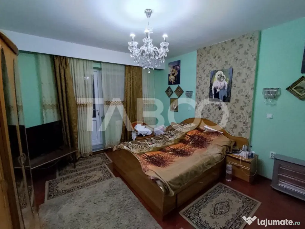 Casa cu spatii comerciale de vanzare in Sibiu Lacul Binder - Sibiu (Sibiu)