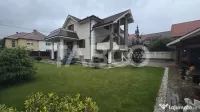 Casa individuala cu 10 camere de vanzare in zona Lupeni Sibi 