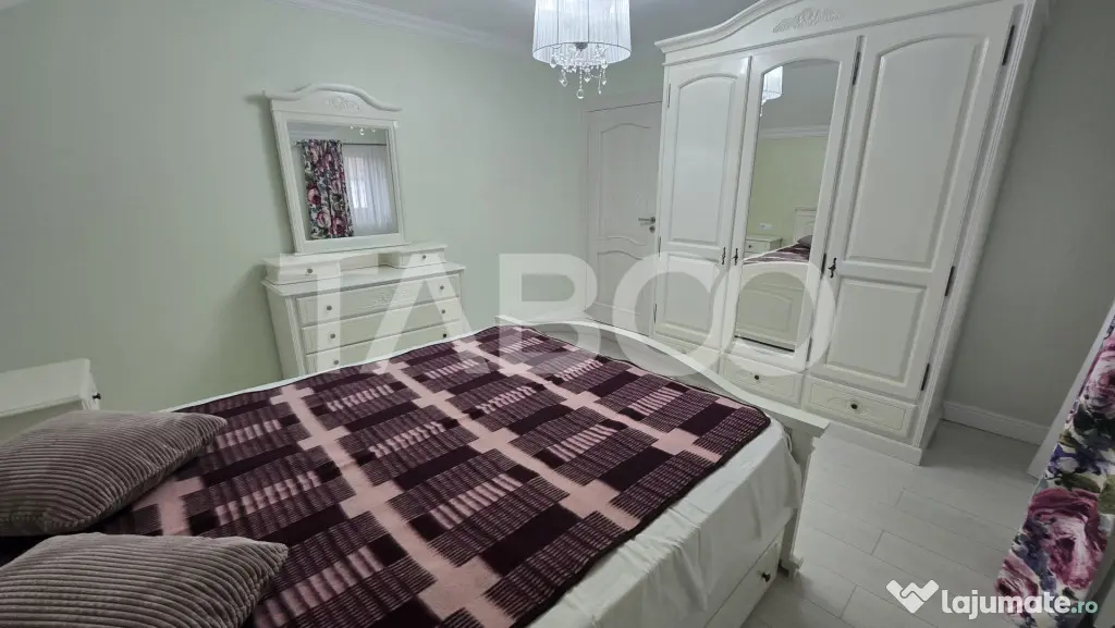 Casa individuala cu 10 camere si 530mp curte libera in zona - Sibiu (Sibiu)