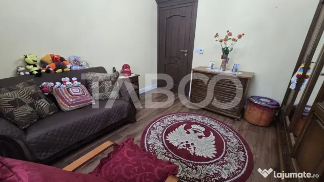 Casa individuala cu 10 camere si 530mp curte libera in zona - Sibiu (Sibiu)