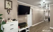Casă de vânzare, 244 mp, zona Nord-Est